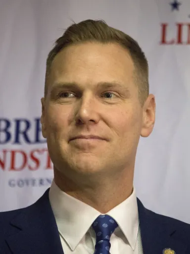 Brett Lindstrom